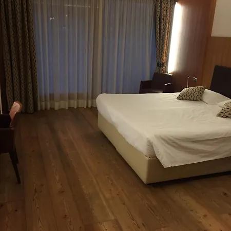 Multiproprieta Alaska 4* Cortina d'Ampezzo