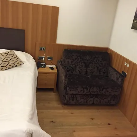 Hotel Multiproprieta Alaska